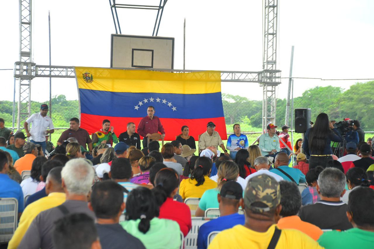 Ministroprimerencuentroagroproductivobarinas