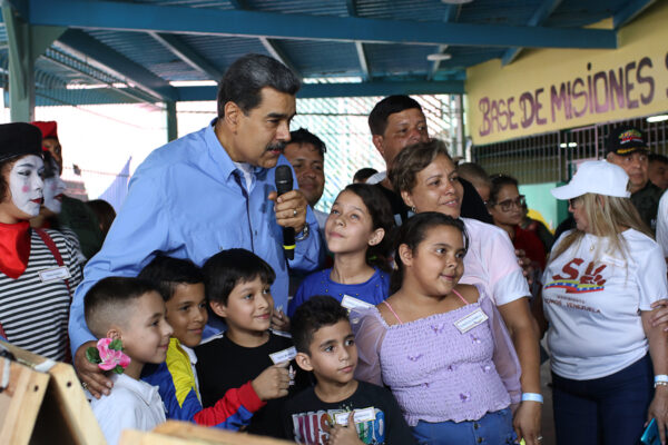 Jefe de Estado desde la parroquia Antímano