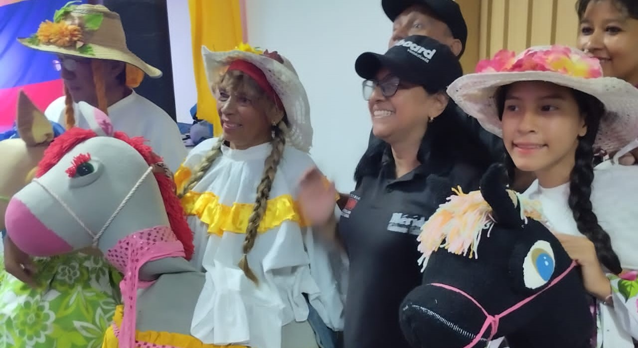 Golpe- Timón -Cultural