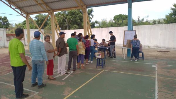 renuevan- vocerías- Consejos- Comunales