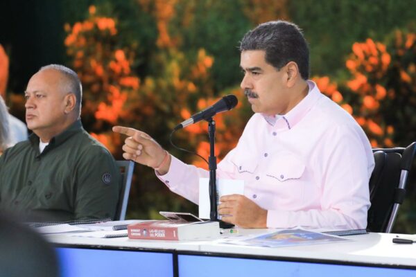 Presidente-Maduro
