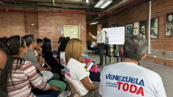 Ministerio del Poder Popular para las Comunas y Movimientos Sociales
