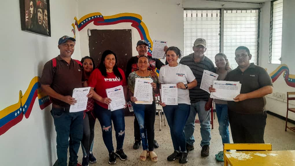 Conforman-brigada-bolívar