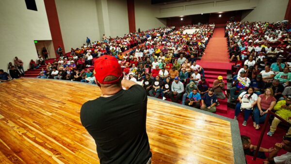 recibieron el exhorto para continuar el buen paso que llevan en el proceso de postulaciones para Juezas y Jueces de Paz Comunal.