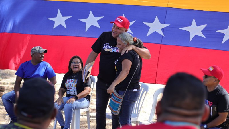El Comunero ministro Ángel Prado acompañó las vocerías de la Comuna Maisanta, en la Comunidad El Cedral de la parroquia el Recreo.