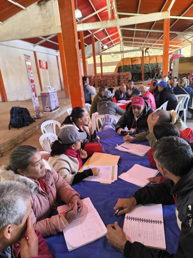 Economía Comunal, Solidaria y Socialista 6